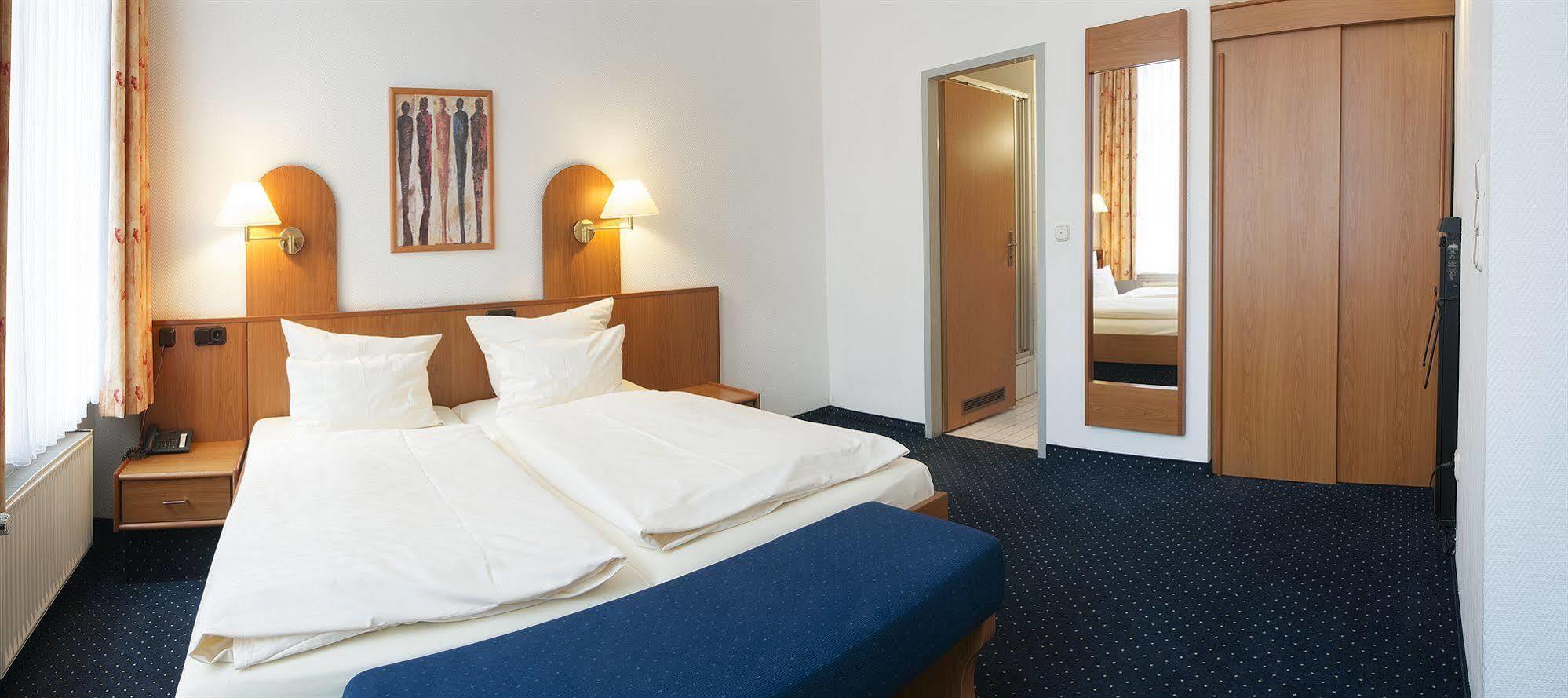 Liho - Einfach Hotel 4*