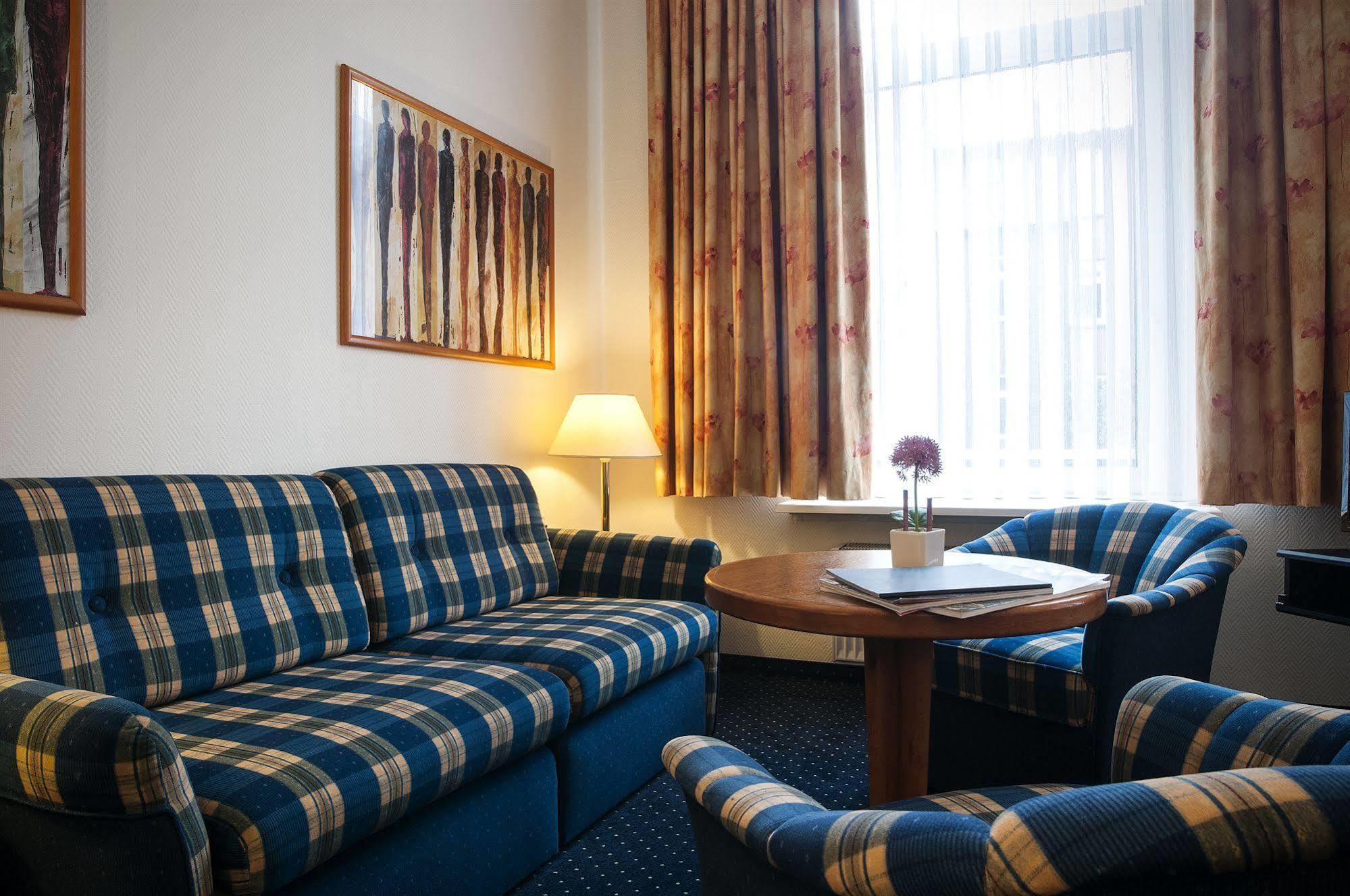 Hotel Liho - Einfach 4*
